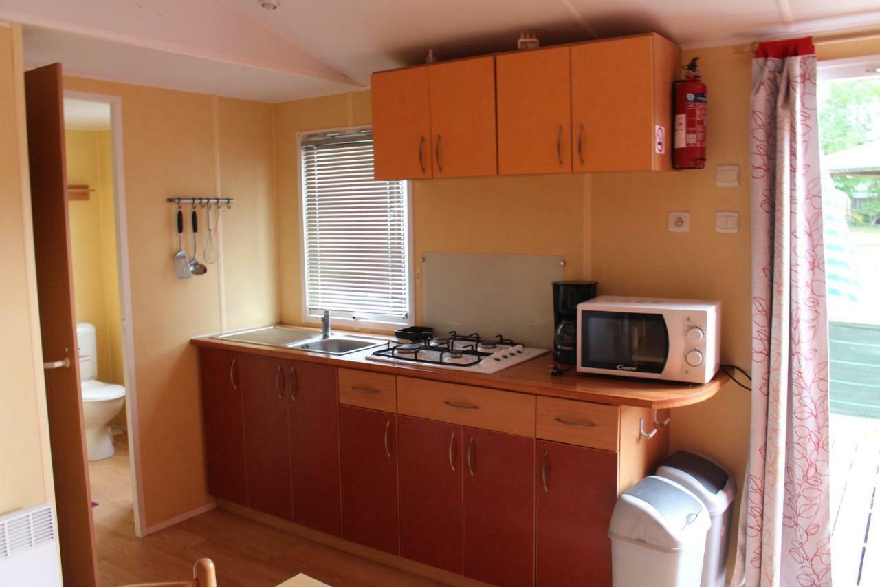 Camping Du Pontis Verteillac Exteriör bild