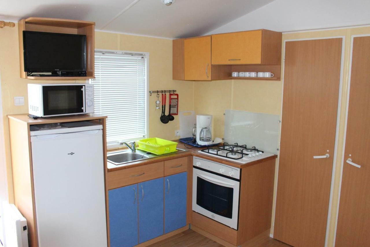 Camping Du Pontis Verteillac Exteriör bild
